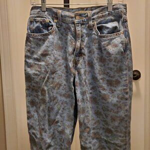 Levi's Premium 80s Mom Style Jeans W28 L30 in Rose Print Denim